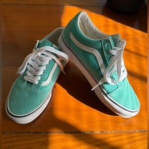 Women’s Vans